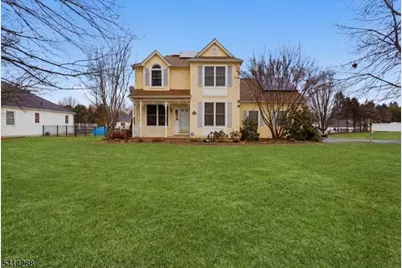 237 Stonehenge Dr, Lopatcong Township, NJ 08865 - Photo 2