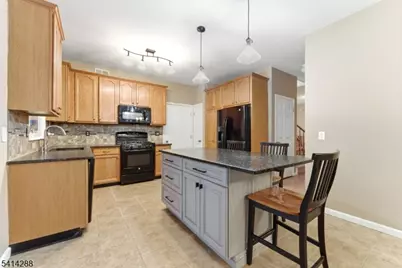 237 Stonehenge Dr, Lopatcong Township, NJ 08865 - Photo 18