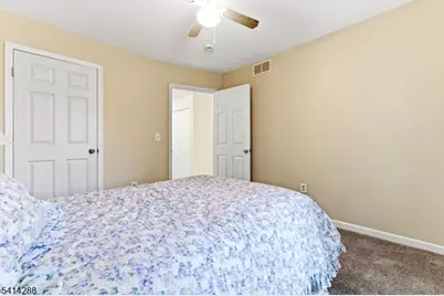 237 Stonehenge Dr, Lopatcong Township, NJ 08865 - Photo 26