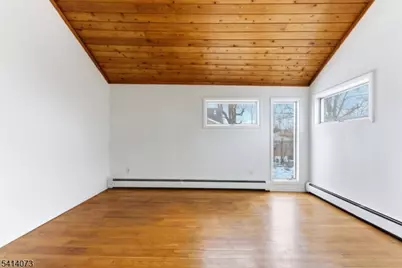 2455 3rd St, Fort Lee, NJ 07024 - Photo 30