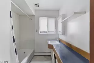 2455 3rd St, Fort Lee, NJ 07024 - Photo 10