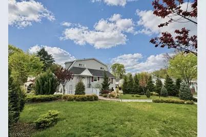 287 Atlantic Dr, Parsippany, NJ 07054 - Photo 2