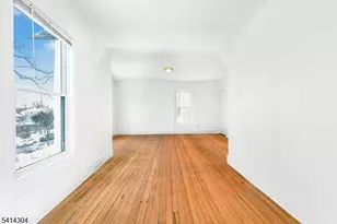 32 Forest St, Montclair, NJ 07042 - Photo 6