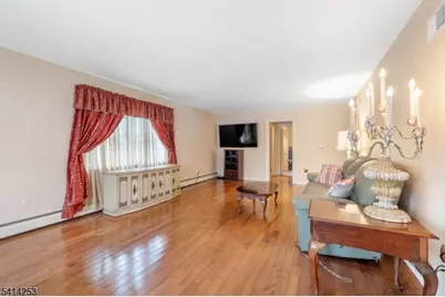 403 Roberts Ln, Scotch Plains Township, NJ 07076 - Photo 6