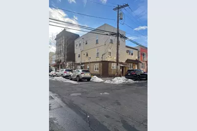 31 Downing St, Newark, NJ 07105 - Photo 1