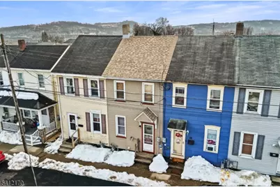 72 Lewis St, Phillipsburg, NJ 08865 - Photo 1