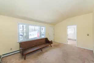 17 Valley View Rd, Vernon, NJ 07462 - Photo 4