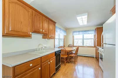 17 Valley View Rd, Vernon, NJ 07462 - Photo 6