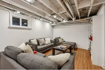 97 Montclair Ave, Montclair, NJ 07042 - Photo 34