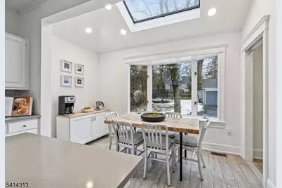 97 Montclair Ave, Montclair, NJ 07042 - Photo 12