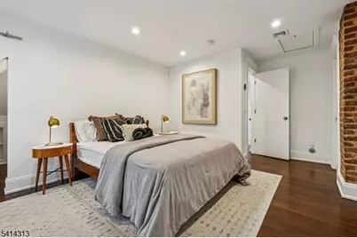 97 Montclair Ave, Montclair, NJ 07042 - Photo 24