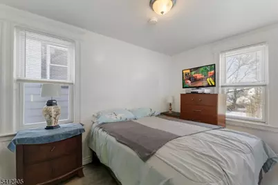 71 Franklin Ter, Irvington, NJ 07111 - Photo 20