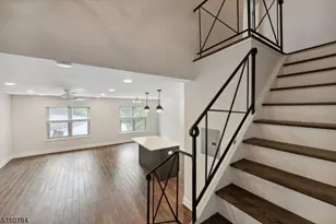 31 Upper Mountain Ave, Montclair, NJ 07042 - Photo 10