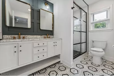 31 Upper Mountain Ave #4, Montclair, NJ 07042 - Photo 24