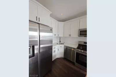 322 Rutherford Blvd, Clifton, NJ 07014 - Photo 2