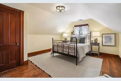 11 Valley Pl, Montclair, NJ 07043 - Photo 38