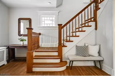 11 Valley Pl, Montclair, NJ 07043 - Photo 8