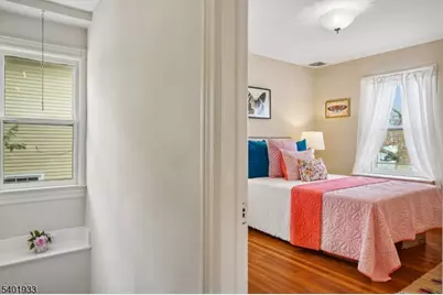 11 Valley Pl, Montclair, NJ 07043 - Photo 34