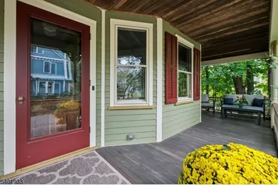 11 Valley Pl, Montclair, NJ 07043 - Photo 4