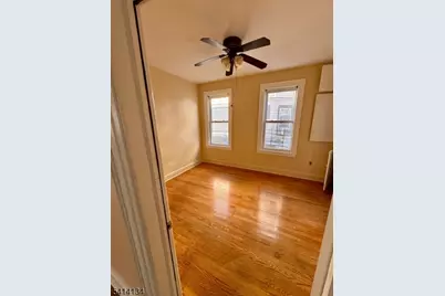 445 E 32nd St, Paterson, NJ 07504 - Photo 6