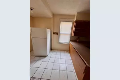 445 E 32nd St, Paterson, NJ 07504 - Photo 14