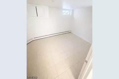 832 Parker St, Newark, NJ 07104 - Photo 6