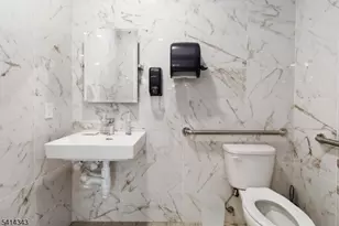 302 Fischer Ct, Rockaway Township, NJ 07866 - Photo 20