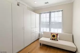 302 Fischer Ct, Rockaway Township, NJ 07866 - Photo 8