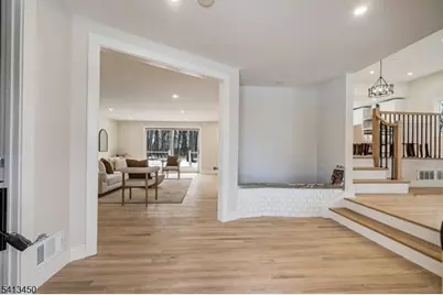 27 Hunterdon Blvd, Berkeley Heights Township, NJ 07974 - Photo 6