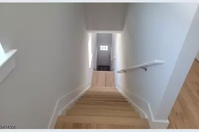 118 Shephard Ave, Newark, NJ 07112 - Photo 1