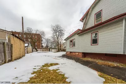 9-11 Stratford Pl, Irvington, NJ 07111 - Photo 4