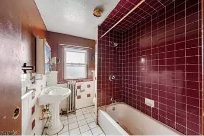 9-11 Stratford Pl, Irvington, NJ 07111 - Photo 8