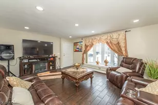 48 Garden Ave, Woodland Park, NJ 07424 - Photo 4