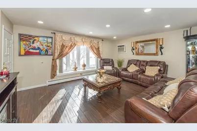 48 Garden Ave, Woodland Park, NJ 07424 - Photo 6