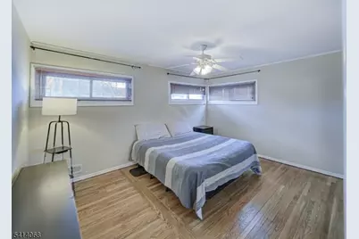 15 Glassboro Rd, Parsippany, NJ 07054 - Photo 12