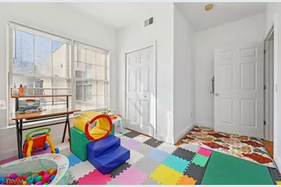 15-19 Tichenor Ln #407, Newark, NJ 07114 - Photo 20