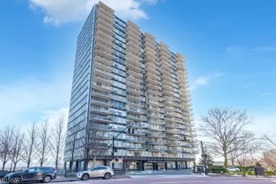 6050 Boulevard East #4F, West New York, NJ 07093 - Photo 1
