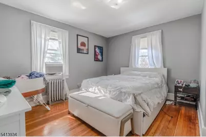 416 E 6th Ave, Roselle, NJ 07203 - Photo 4