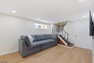 1216 Ringwood Ave, Wanaque, NJ 07420 - Photo 16