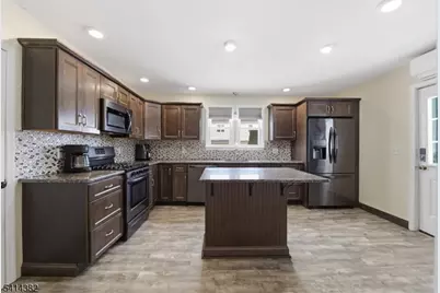 1216 Ringwood Ave, Wanaque, NJ 07420 - Photo 6