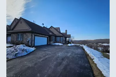 103 Bracken Hill Rd, Hardyston Township, NJ 07419 - Photo 2