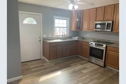 700 Louis Ave, Linden, NJ 07036 - Photo 8