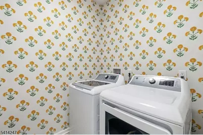 35 Aspen Dr, Cedar Grove Twp., NJ 07009 - Photo 16