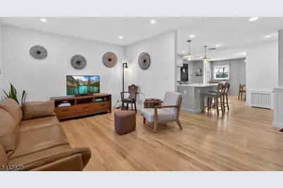 96 Lynwood Rd, Verona, NJ 07044 - Photo 14