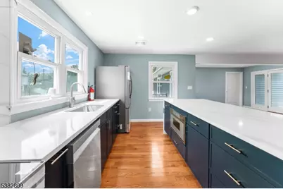 503 Boesel Ave, Manville, NJ 08835 - Photo 10