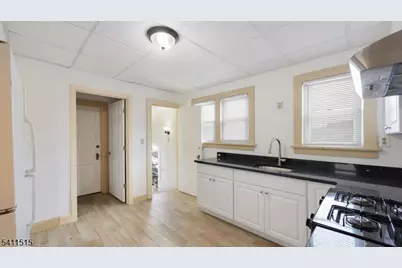 314 South Ave E #2, Westfield, NJ 07090 - Photo 2