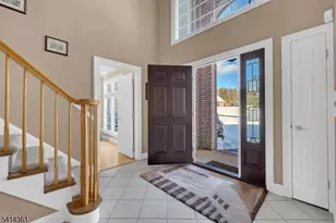 4 Downing Ct, Chester, NJ 07930 - Photo 4