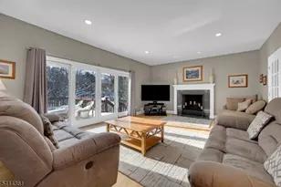 4 Downing Ct, Chester, NJ 07930 - Photo 22