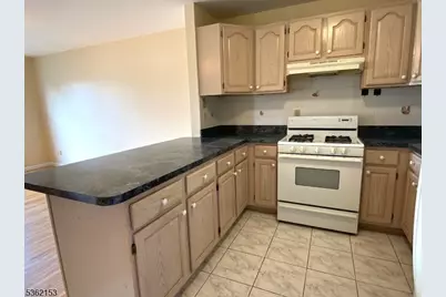 76 Union St, Newark, NJ 07105 - Photo 8