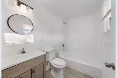 213 N Park St, East Orange, NJ 07017 - Photo 8